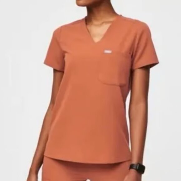 Figs Women's Scrub Set in Rust and Pink - Picture 6 of 6